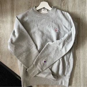 Champion Logo Unisex Sweatshirt Gray